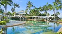Coral Sands Beachfront Resort - Pools