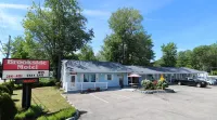 Brookside Inn & Cottages Hotels near Funtown Splashtown USA