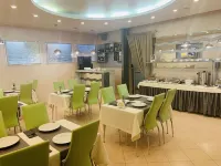 Hotel Atal - breakfast