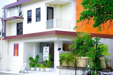 Hotel Simone Kalibo Отели рядом с достопримечательностью «Sampaguita Gardens»