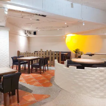 Green Hotel Отели рядом с достопримечательностью «Аллея каллиграфии»