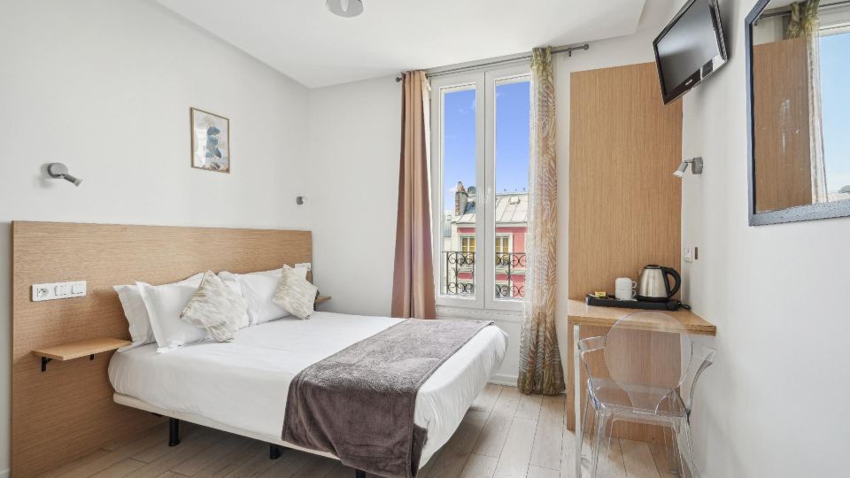 Hôtel le National Clichy Paris