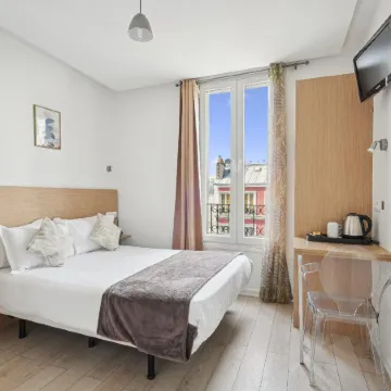 Hôtel le National Clichy Paris Отели рядом с достопримечательностью «17-й округ: Батиньоль»