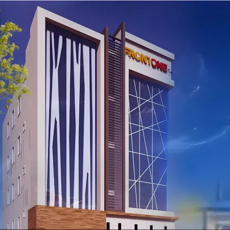 Front One Inn Semarang