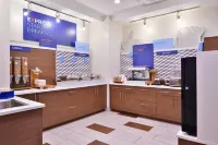 Holiday Inn Express NEW ORLEANS - ARTS DISTRICT by IHG - breakfast
