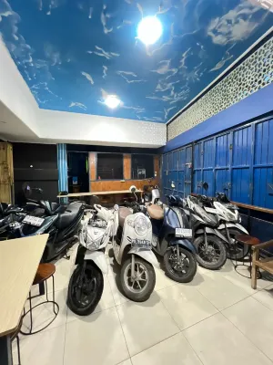 Griya Biru Hotels near Sorong Port