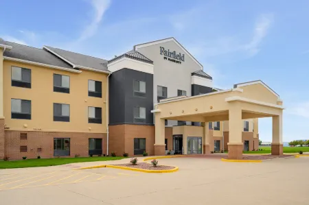 Fairfield Inn & Suites Bloomington Отели в г. Блумингтон