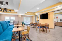 Hampton Inn Monticello - breakfast