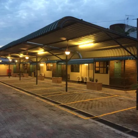 Talents Motor Park Hotel