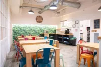 Koba Hostel - พร้อมอาหารเช้า