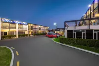 Grand Riccarton Hotel - parking