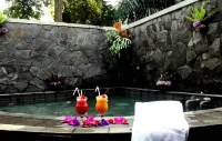 Sari Ater Hotel & Resort - Pemandian Air Panas