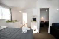 Spanish Lady Motel Ξενοδοχεία στην πόλη 