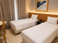 Hotel Del Rey Curitiba by Poty - NA Famosa Rua XV de Novembro Hotels near General Osorio Square