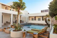 Meros, Santikos Collection - مسبح