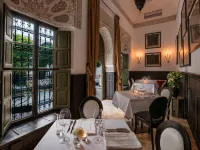 Le Farnatchi Hotels near Palmeraie