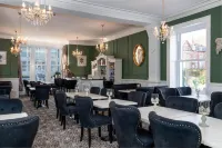 Lansdowne House with Private Car Park - breakfast
