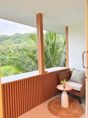 รูปภาพของCurve House Lanta