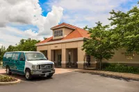Larkspur Landing Extended Stay Suites St Louis Riverport Hôtels à : Maryland Heights
