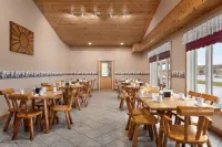 Travelodge by Wyndham Port Elgin Hotels in Port Elgin