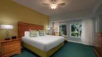 Marriott's Harbour Point and Sunset Pointe at Shelter Cove Hotels in Hilton Head Island