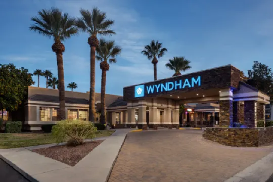 Wyndham Tucson Airport & Conference Center