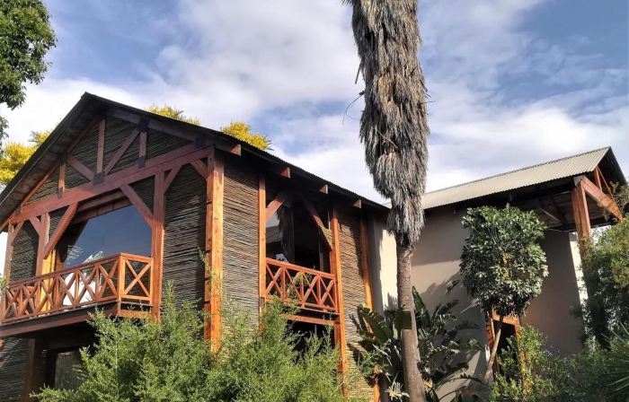 Ikamu's Lodge