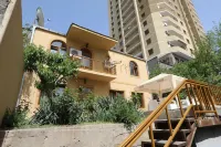Popock Baghramyan - Balkon