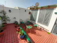La Maison des Amis - Guest houses