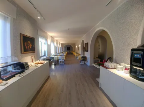 Hotel Vittoria Ăn uống Photos