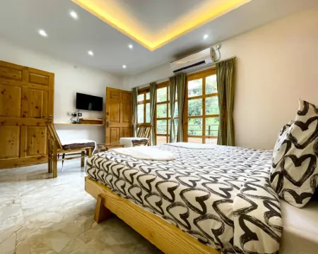 The Wild Yak Hotels in Mandi District