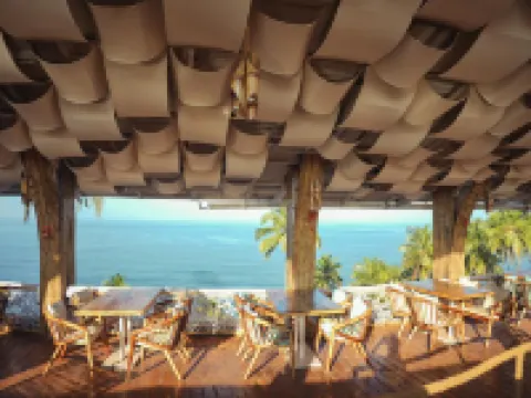 Obrigado by Craftels Hotels in Cola