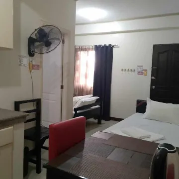 V.F. Riton Apartelle