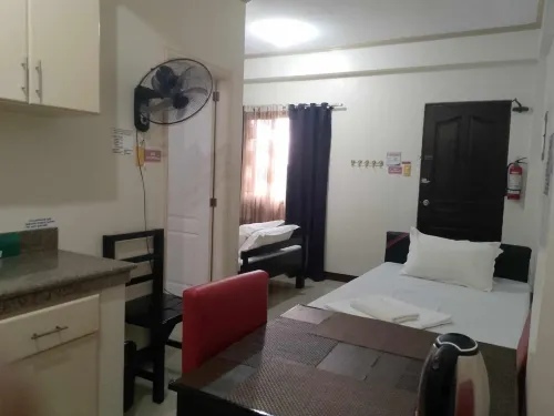 V.F. Riton Apartelle Hotel a Laoag
