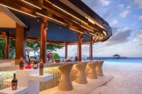 Adaaran Select Meedhupparu Premium All-Inclusive - 5-Star