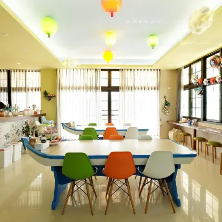 Hi Kids B&B Отели рядом с достопримечательностью «Станция Zhixue»