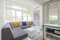 BlueWaveplace - Contemporary Home in Center of Sofia