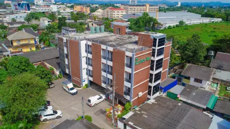 The Glasshouse Place