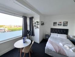 Harbour Flats