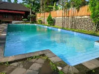 New Panjang Jiwo Resort Syariah - Swimmingpools