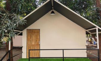Ambik Riverside Camp And Resort