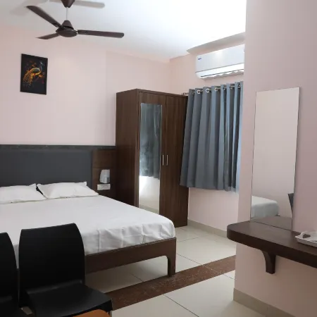 MM GRAND RESIDENCY
