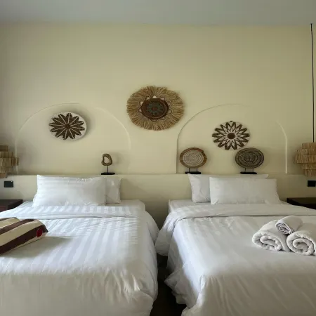 El,s Villas Garut Отели в г. Tarogong Kaler