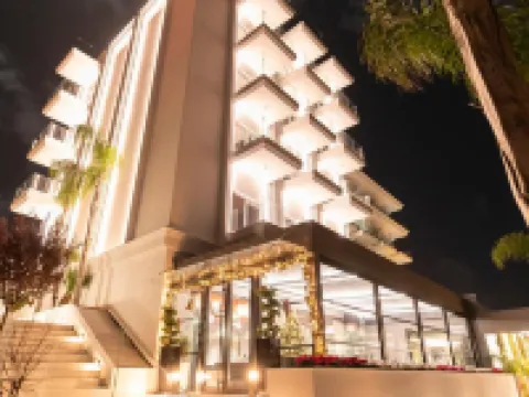 黛米酒店 薩蘭達酒店