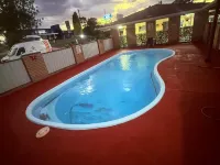 Top of the Town Motel Hotels in Inverell