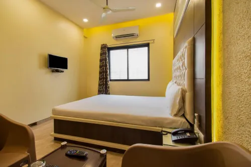 Aasra Lodge - 2-Star