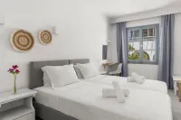 Polos Hotel Paros