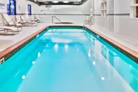 Holiday Inn Express & Suites BARTLESVILLE by IHG - Pools