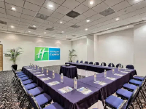 Holiday Inn Express VILLAHERMOSA TABASCO 2000 by IHG Hotels in Villahermosa