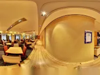 Holiday Inn Express SOUTHAMPTON M27, JCT.7 by IHG Hotels near The Brook
